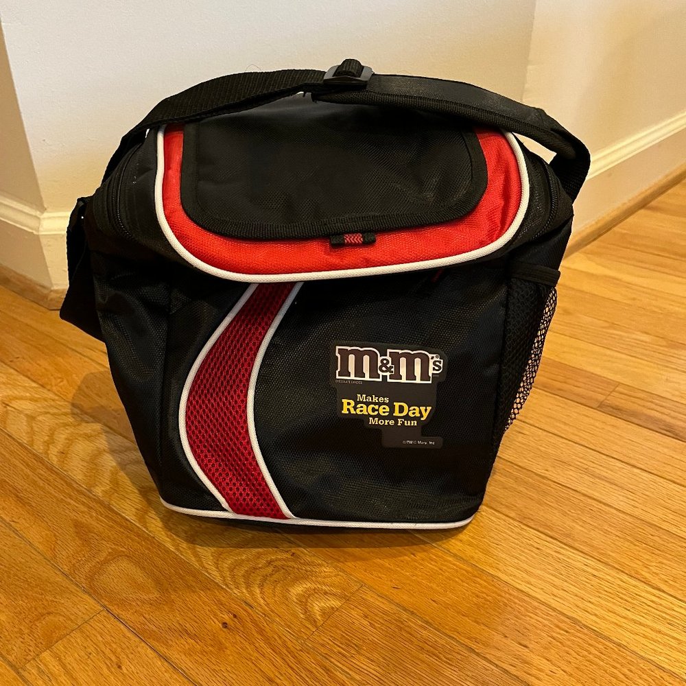 Insulated Tote – M&M Branded